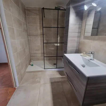 T2 En Rez De Villa Sanary-sur-Mer Exterior photo