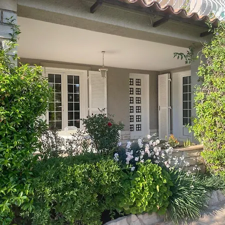 T2 En Rez De Villa Sanary-sur-Mer Exterior photo